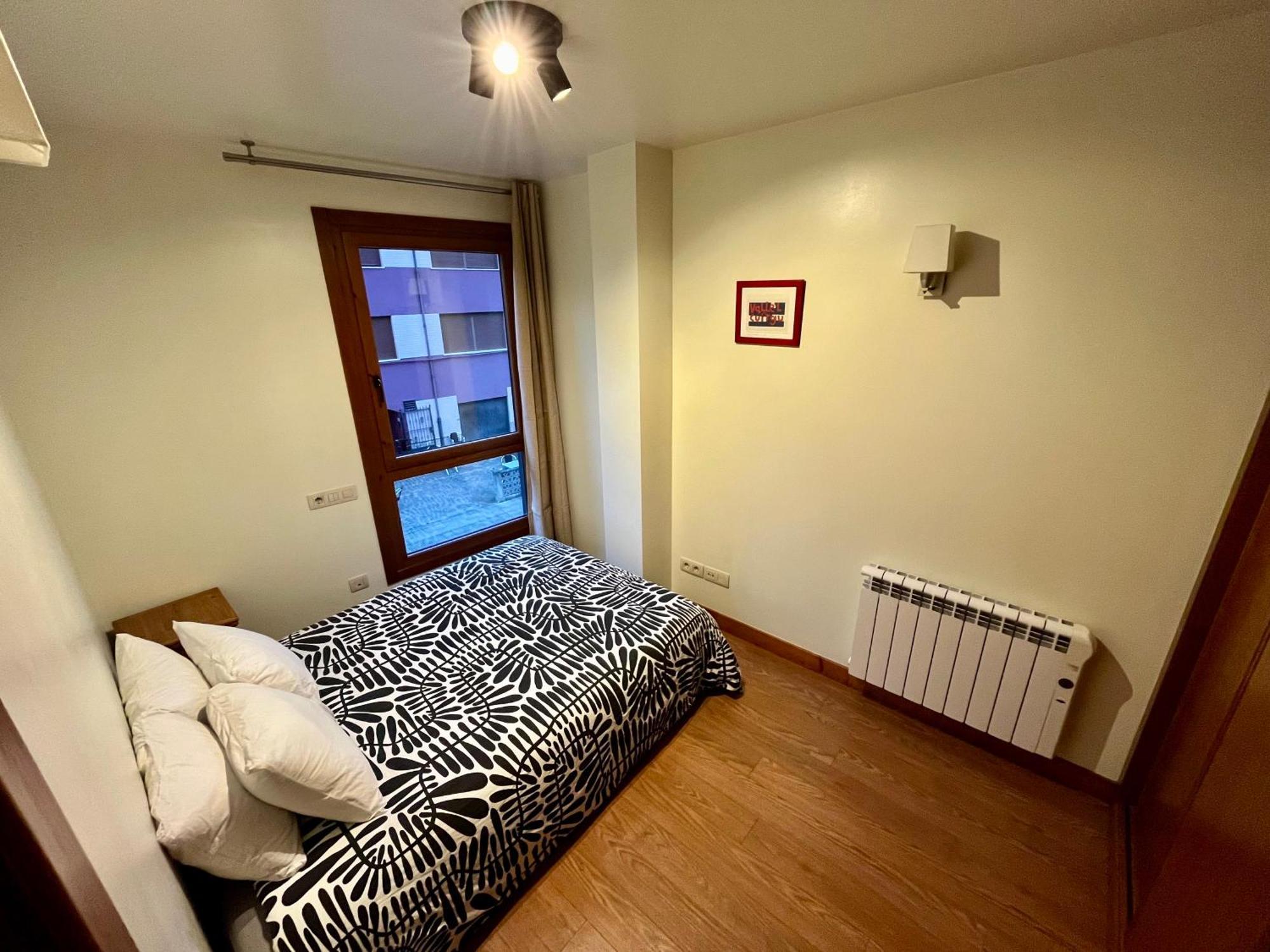 Aparthotel Lotila Flats Cuirgu Felechosa Exterior foto